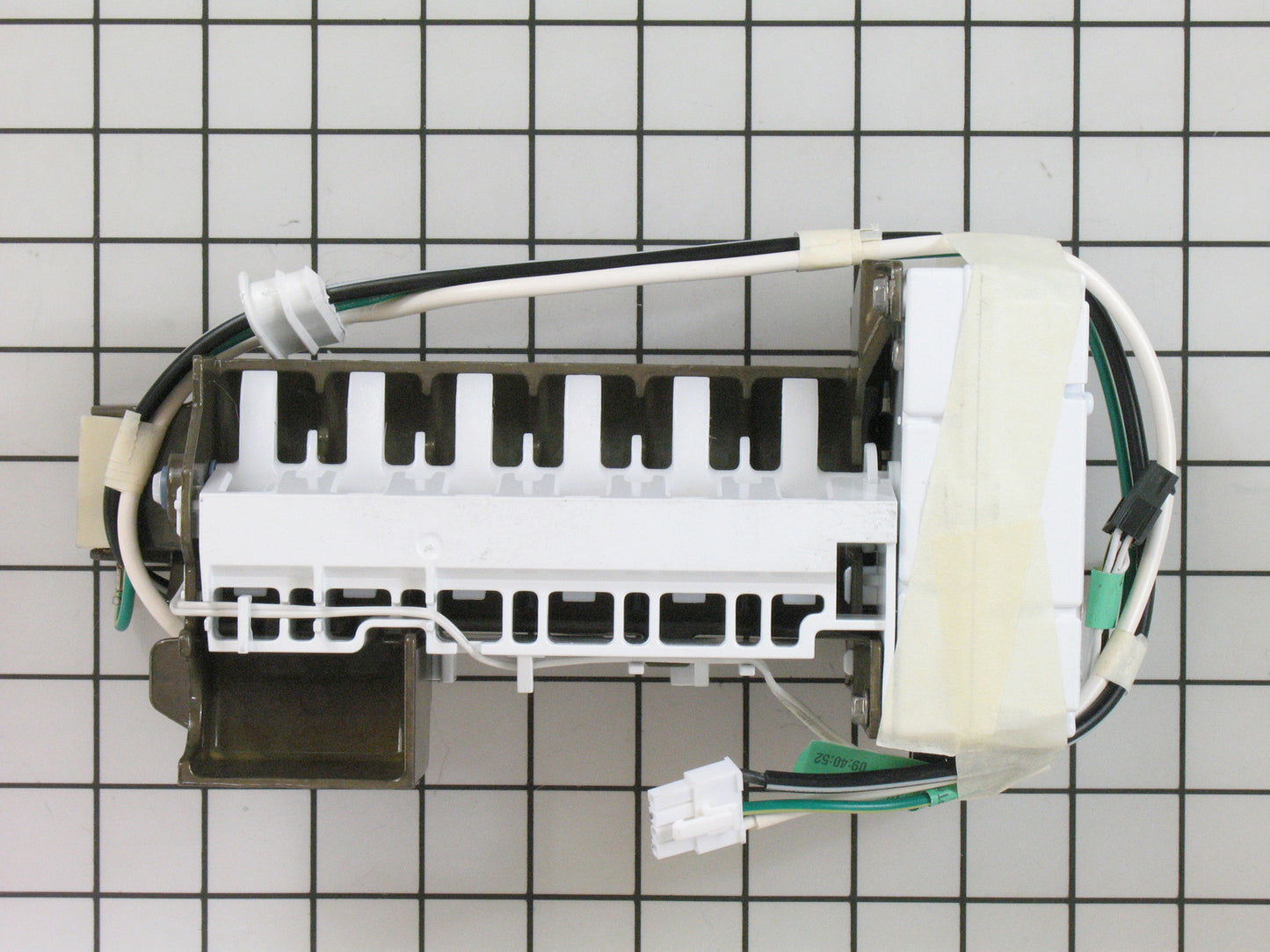 W11577195 WPL REFRIGERATOR ICEMAKER