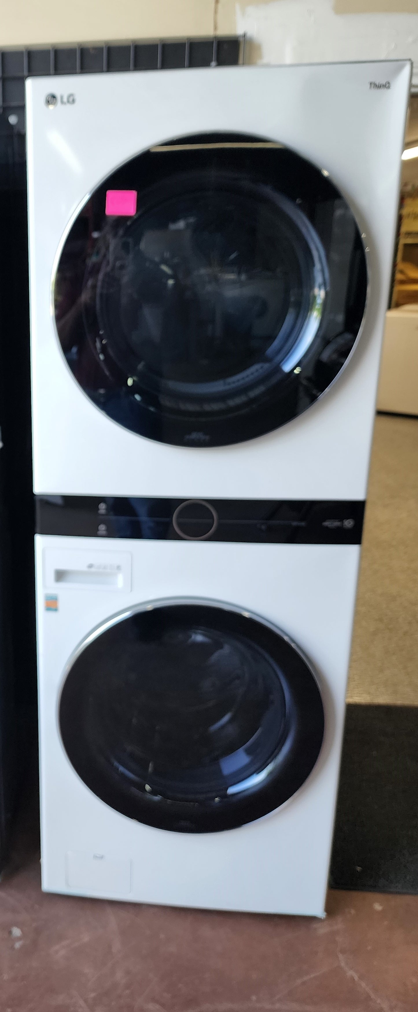 LG Wash Tower White- WKEX200HWA